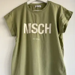 Grön Moss copenhagen tshirt enligt bild stl. XS 