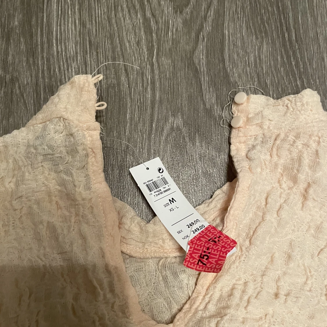 Oanvänd tröja  - 90