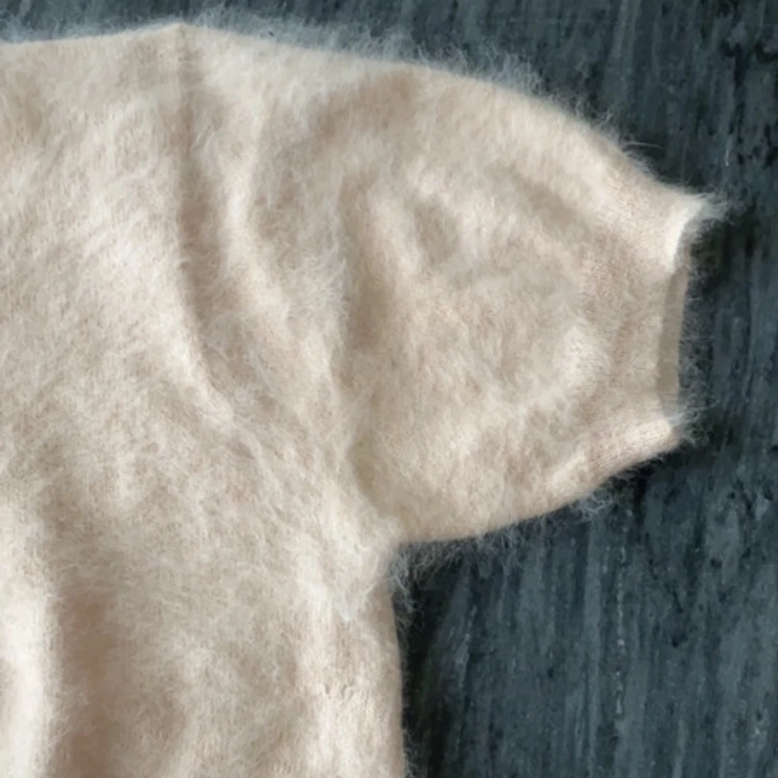 Stickad tshirt  - 91