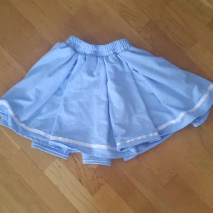 Söt blå kawaii kjol! - Storlek; XS