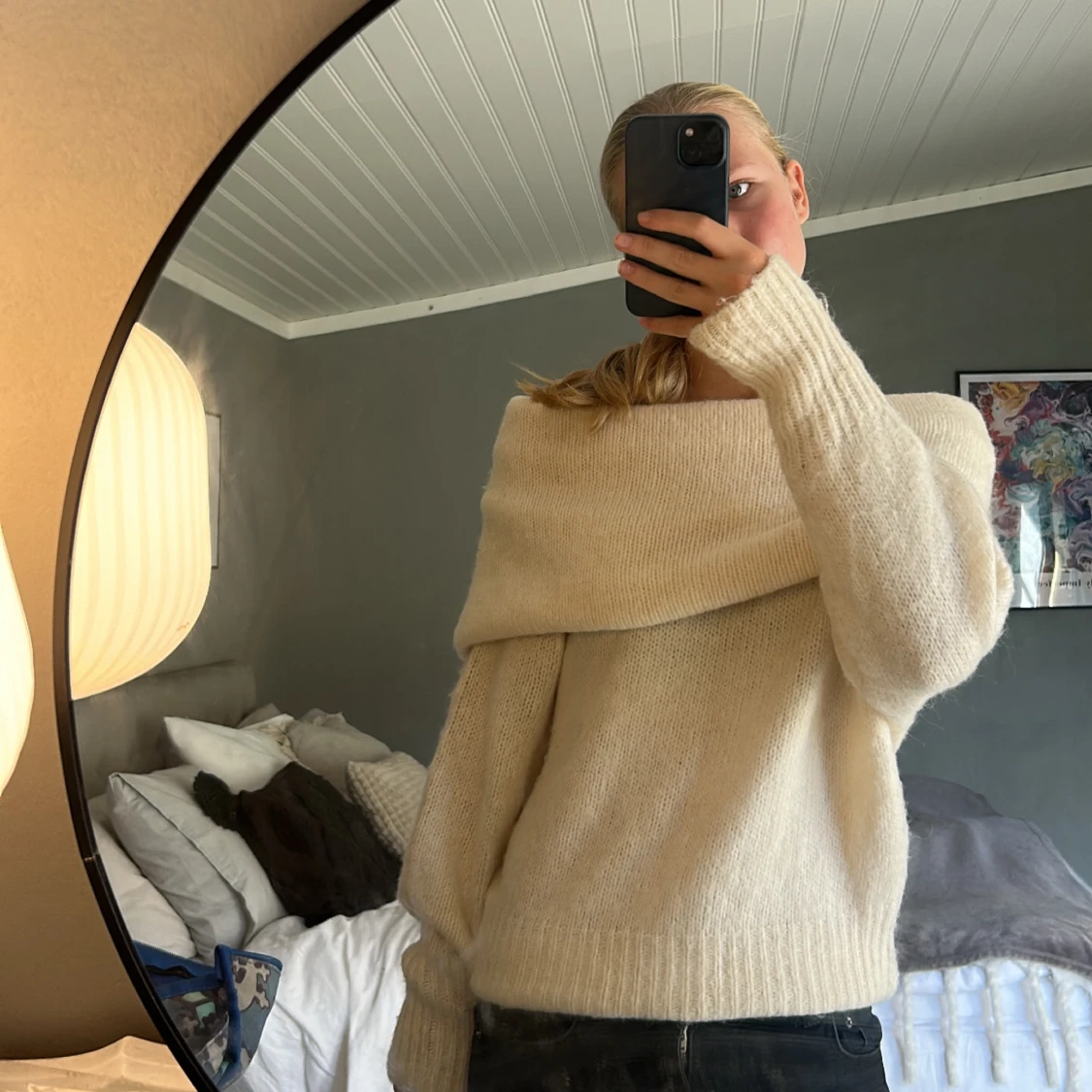 krämvit tröja  - 90