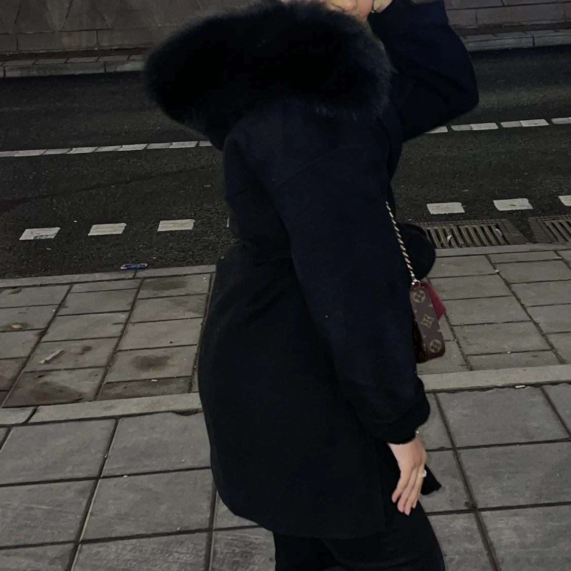 Ull kappa med päls krage - 90