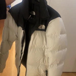Herr jacka - Herr north face jacka Storlek S, köpt för 3 lax säljer för 1,4💗 pris kan diskueras 