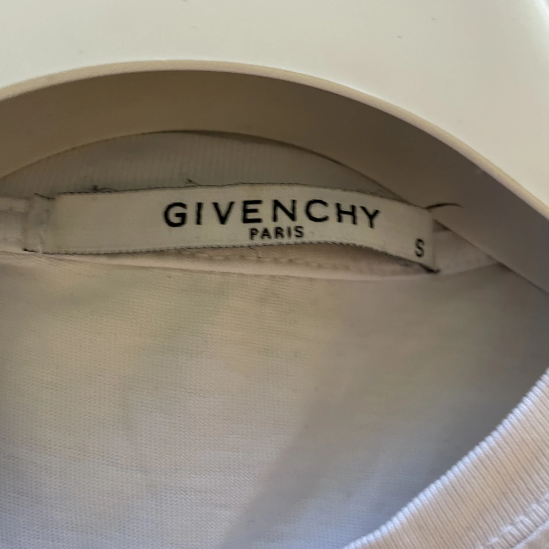 Givenchy T-shirt - 91