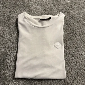 J.Lindeberg T-shirt - Fint skick Storlek M