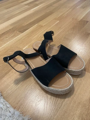 Sommar skor - Använda 1 gång