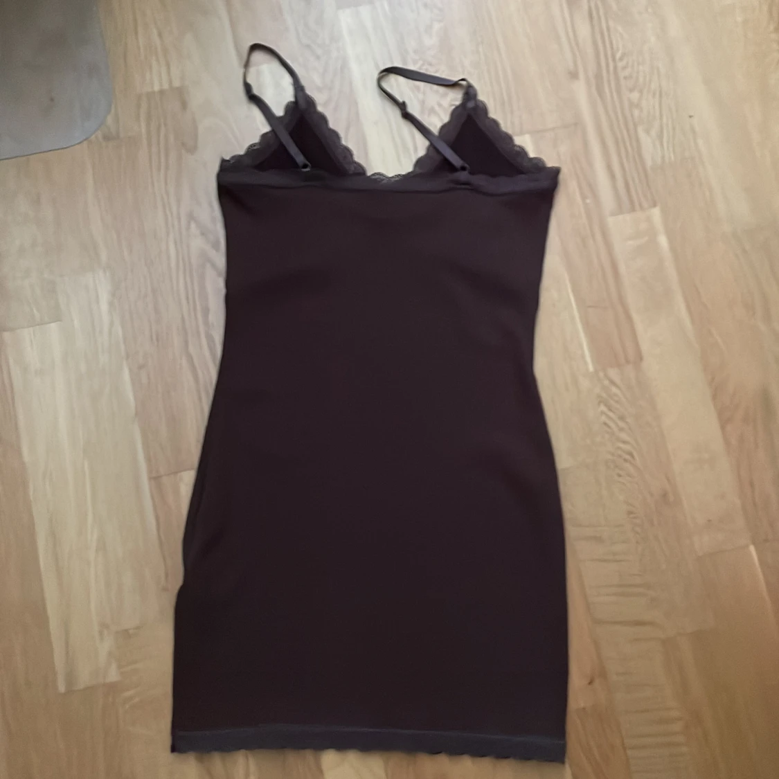 Klänning med spets - 90