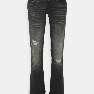 Ltb jeans BYTE - Har dessa i storlek 25x32 och undrar om någon vill byta mot ett par i 24x30 eller 24x32?❤️