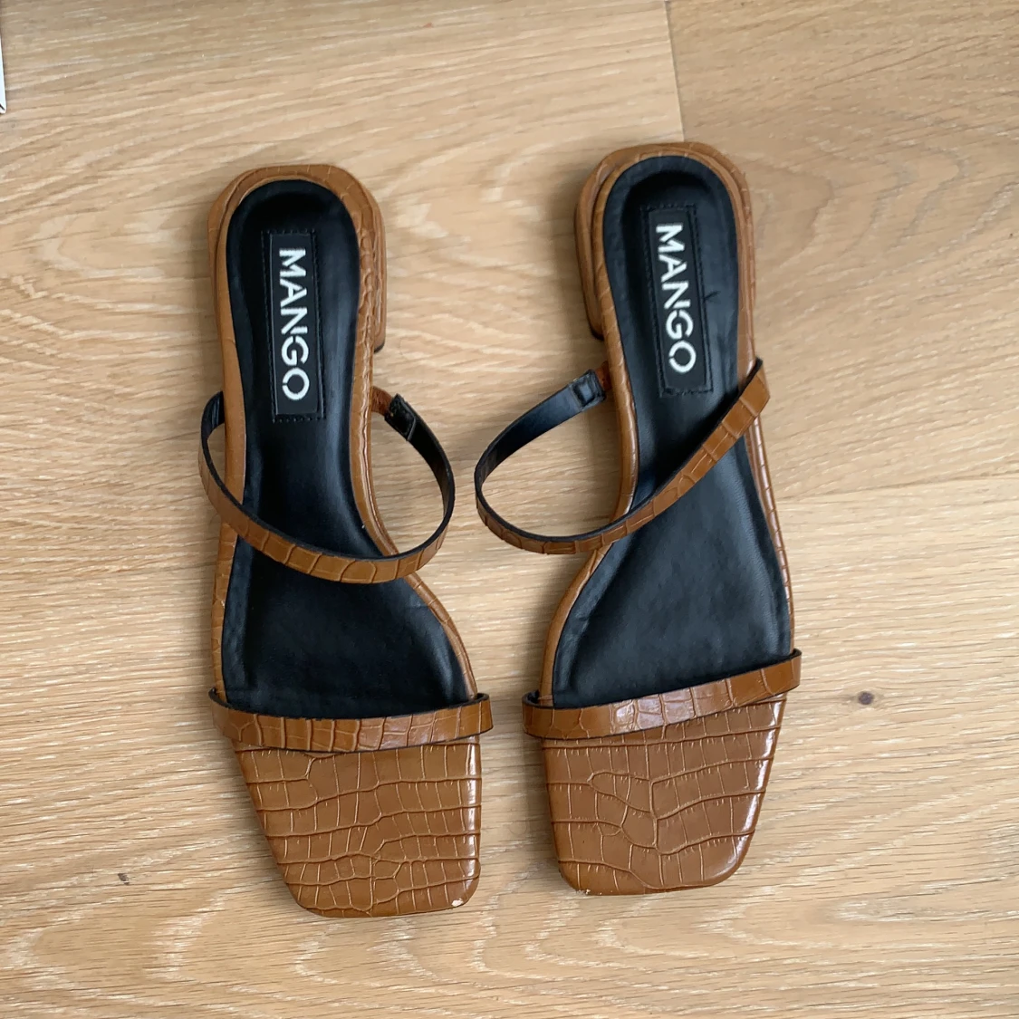 Mango sandaler  - 90