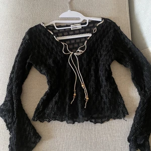 Svart topp - En svart topp 