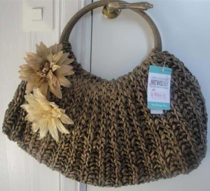 Söt vintage väska - Helt ny oanvänd. Möts i Stockholm eller fraktar. :) meddela mig först om du vill köpa