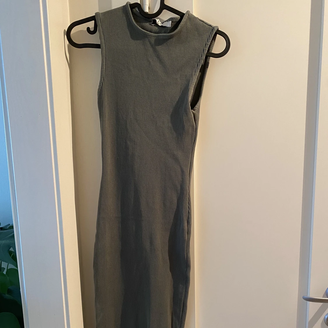 Grön klänning nakd