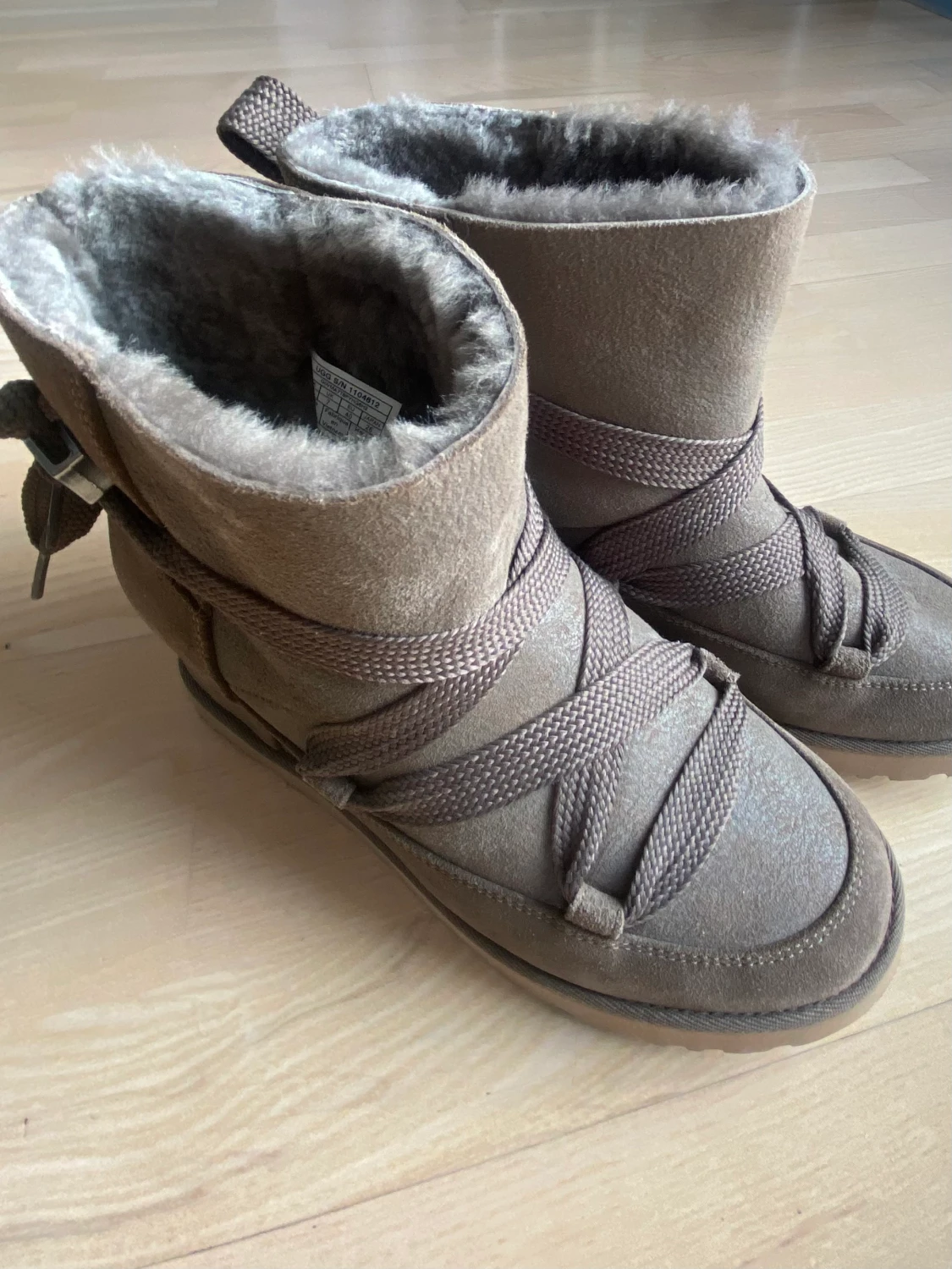 Uggs - 90