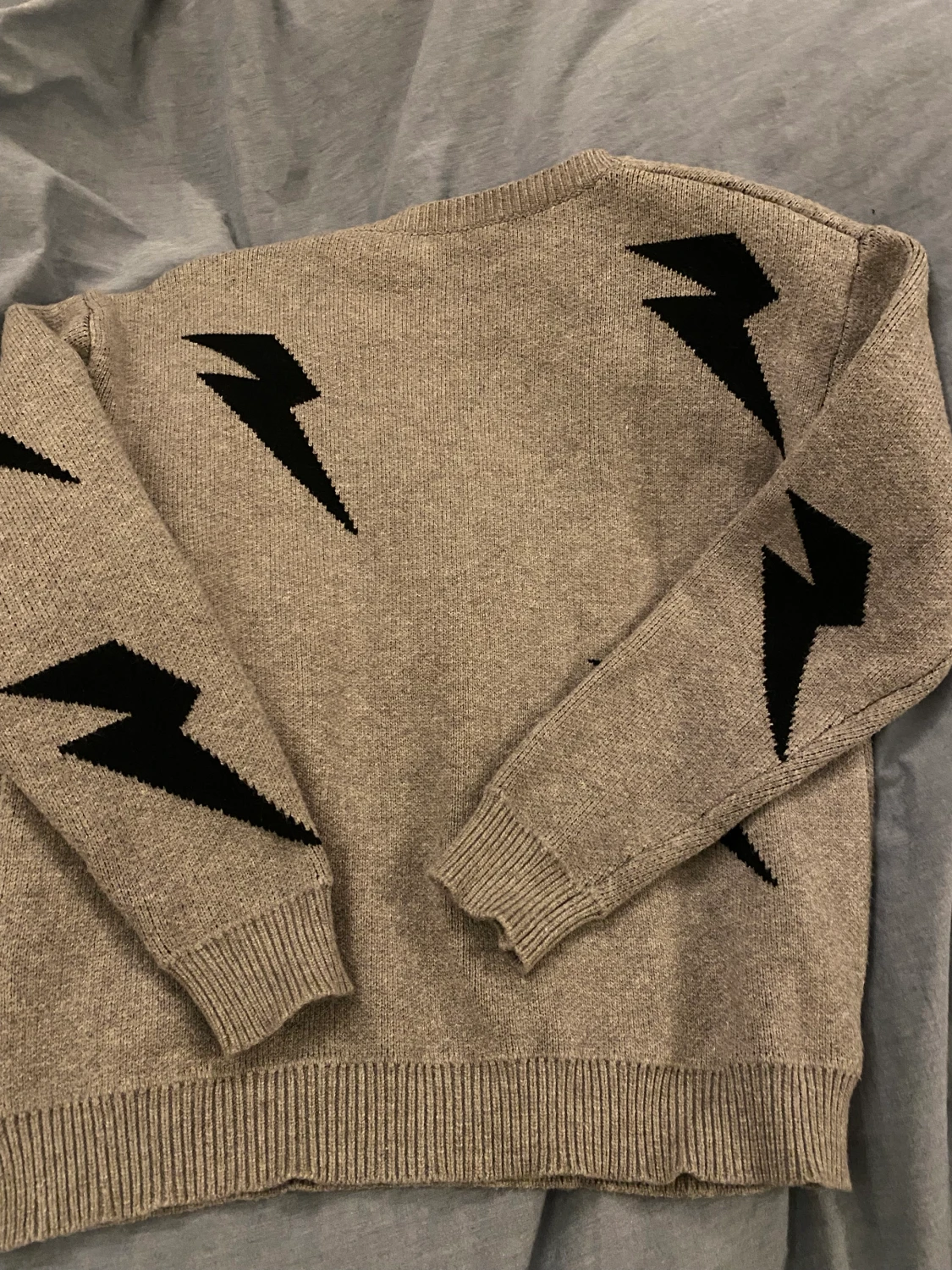 Stickad tröja  - 90