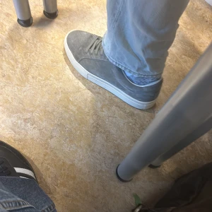 Grish dojor  - Riktigt feta sneaks inför vintern🥶🥶🥶hyfsat grish/stocholm stil. Använde någon gång 9/10