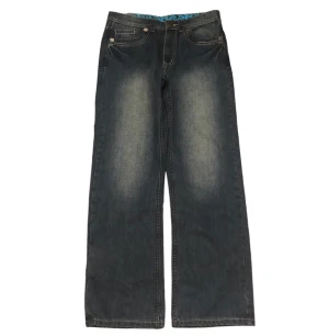 Rydelhouse baggy jeans - Säljer jeansen som jag köpte på plick för ett tag sedan för att de tyvärr är för stora och därför inte använts! Använd görna ’köp nu’