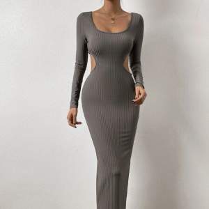 Lång klänning storlek S. Endast testad 🤍