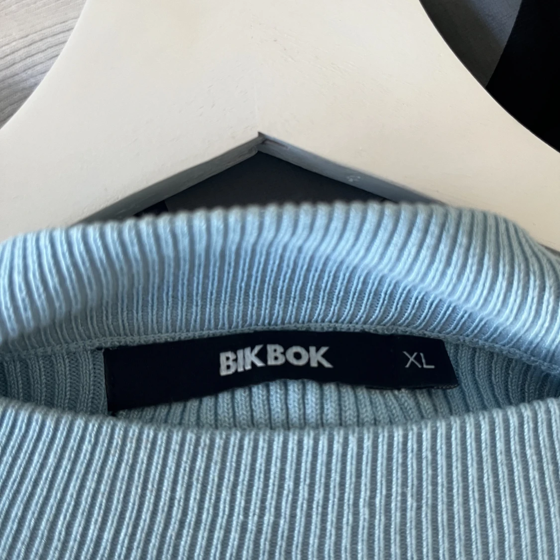 Fin blå tröja 🩵 - 91