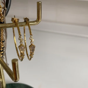 Örhängen - Använder inte längre 