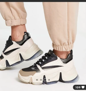 HELT NYA STEVE MADDEN - Helt nya Steve Madden skor. Aldrig använt. Storlek EU 39-40 