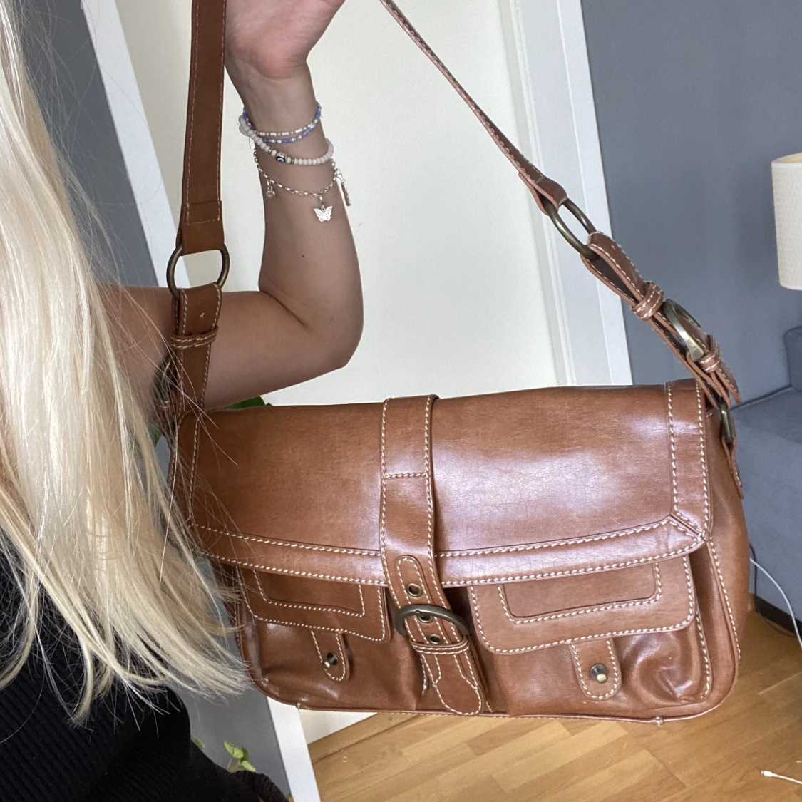 Brun väska  - 91