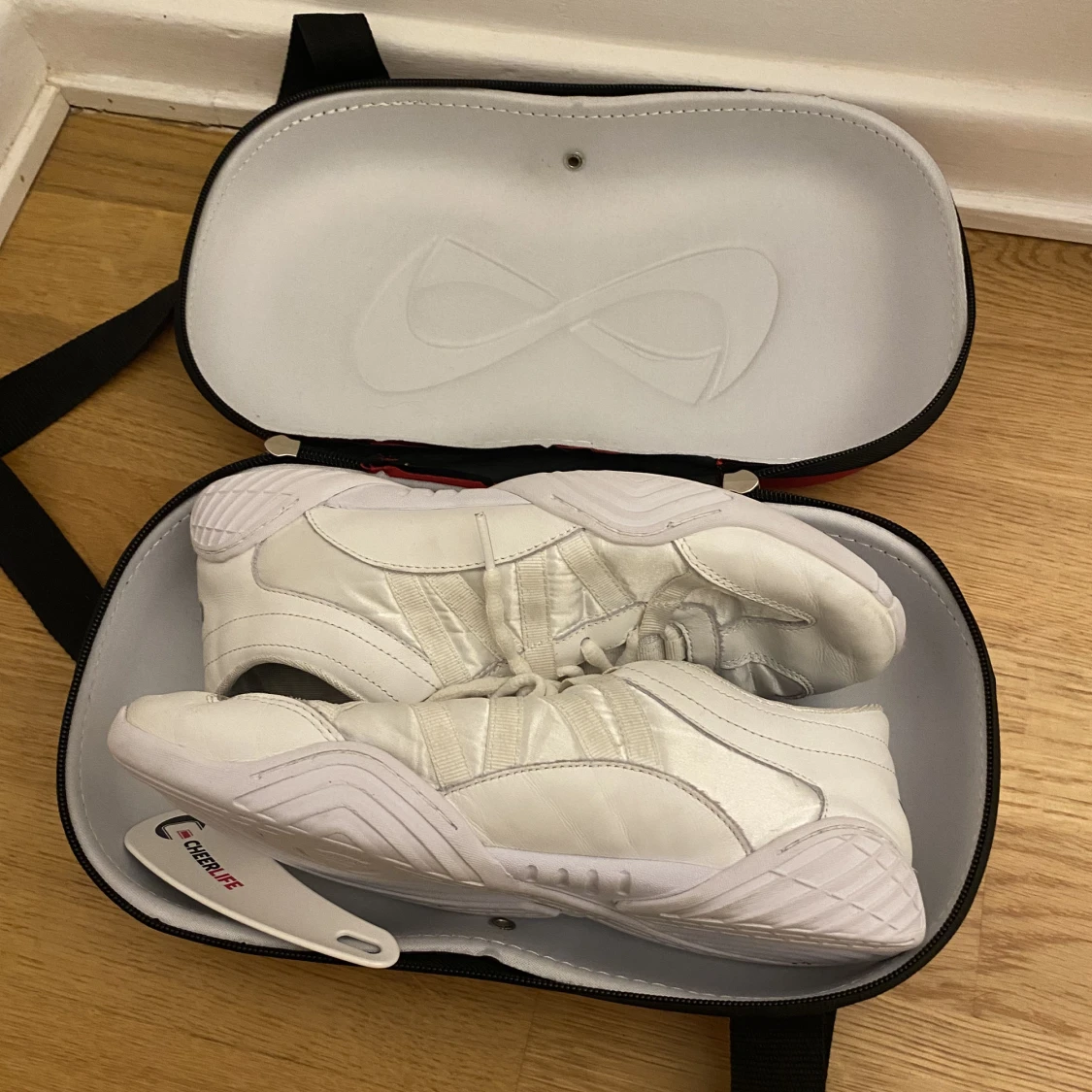 Cheerleading skor Nfinity  - 91