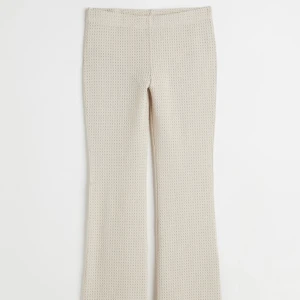 Crochet-look byxor NYA - Helt nya Stl XXS. Perfekt som strandbyxor🤍