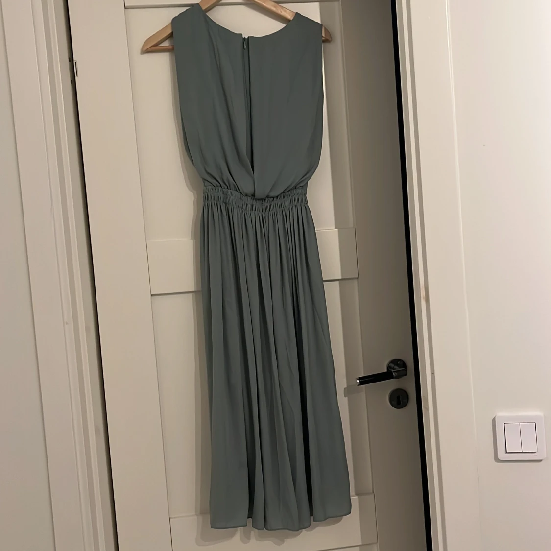 Klänning från vero Moda  - 90