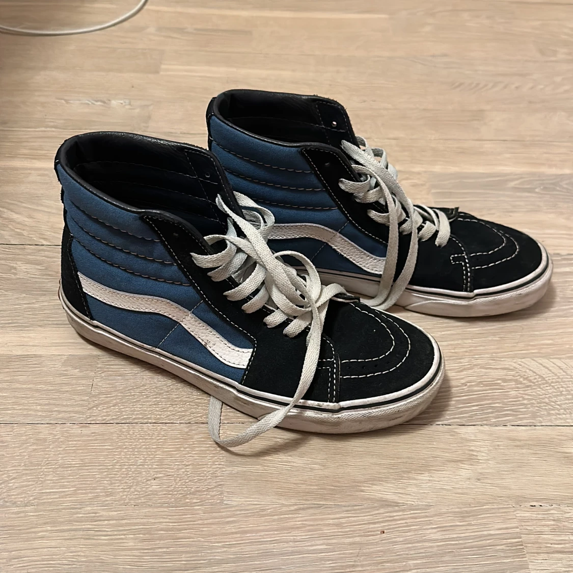 Mörkblå höga vans - sk8 hi - 91