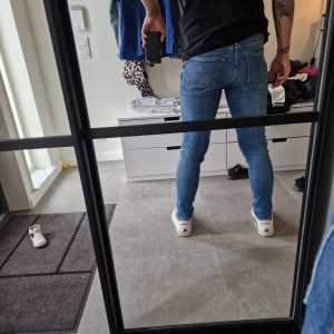 Tiger of sweden jeans  - Perfekt skick. Style : evolve storlek 30/32. Nypris 1400:-