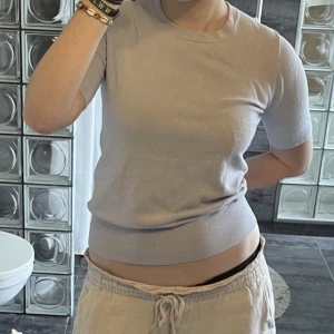 Tröja - Supersöt babyblå tröja från zara 💕💕SÄLJER BILLIGT! 😁