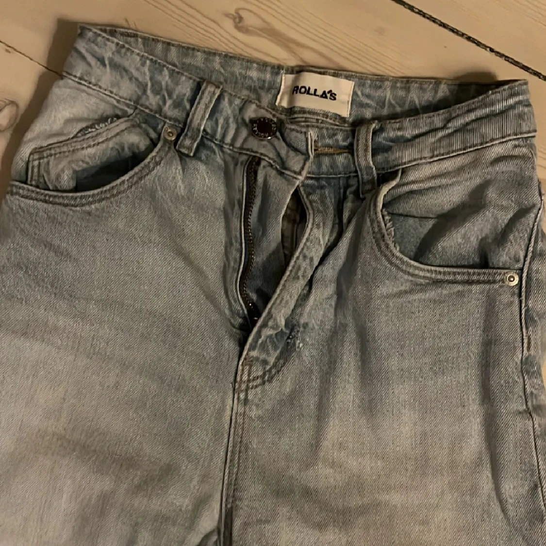 Utsvängda jeans  - 90