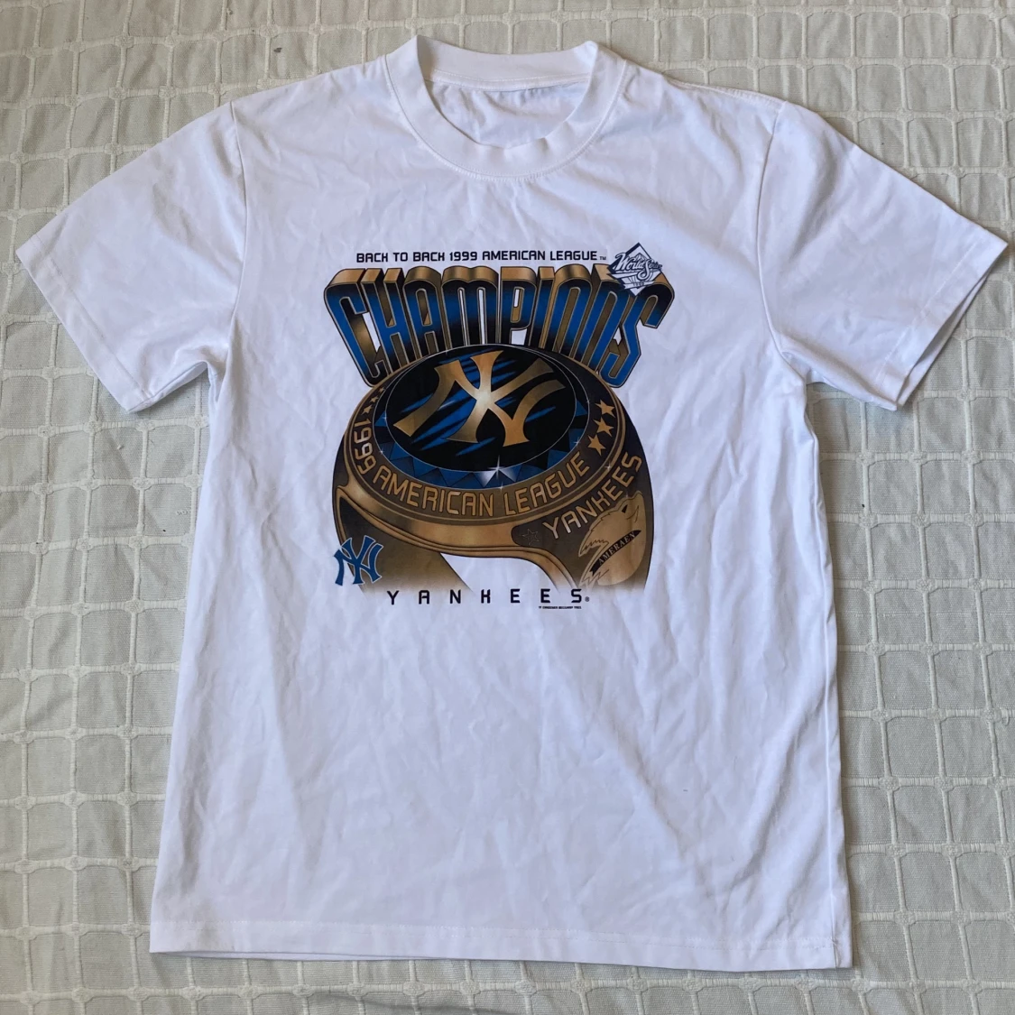Yankees 1999 tshirt