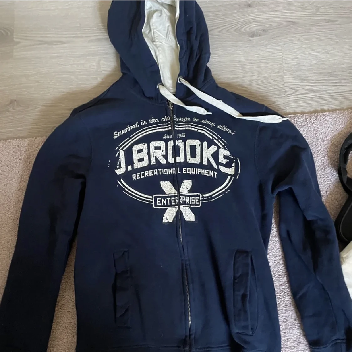 Snygg hoodie🥰 - 90