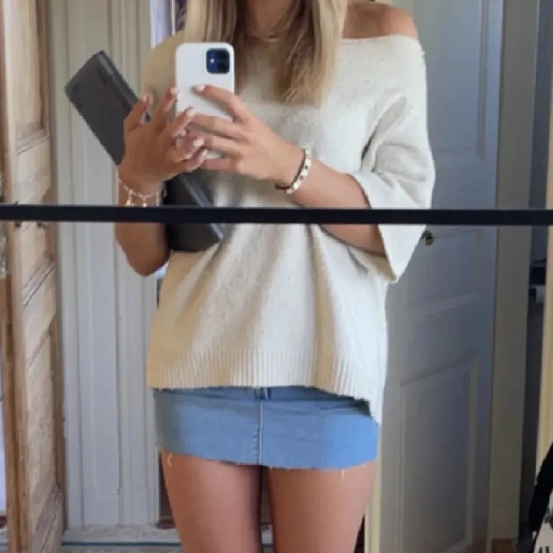 Off shoulder tröja - 90