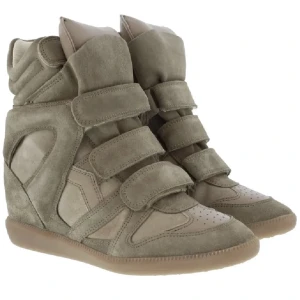 Isabel Marant skor - Kolla in min förra annons, de är samma men lägger ut en ny annons då de är gratis frakt på alla annonser idag i en vecka