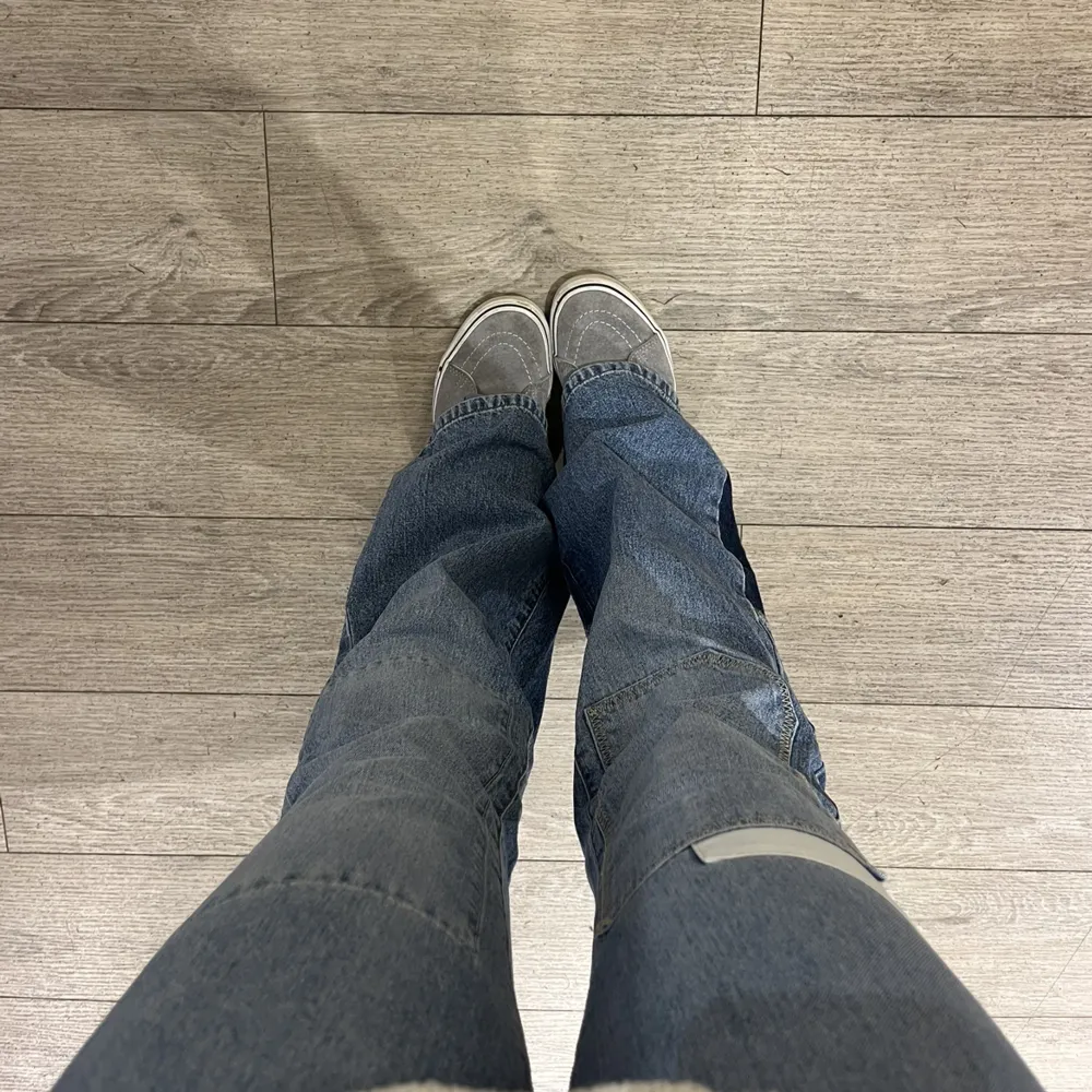 As coola och unika jeans köpta 2hand💖. Jeans & Byxor.