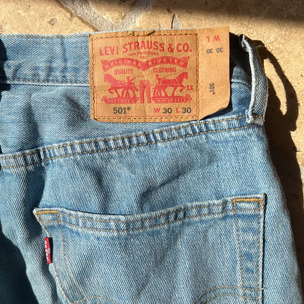 Bra skick, inte använd mycket pga att de har vart för små. 1000kr nypris. Jeans & Byxor.