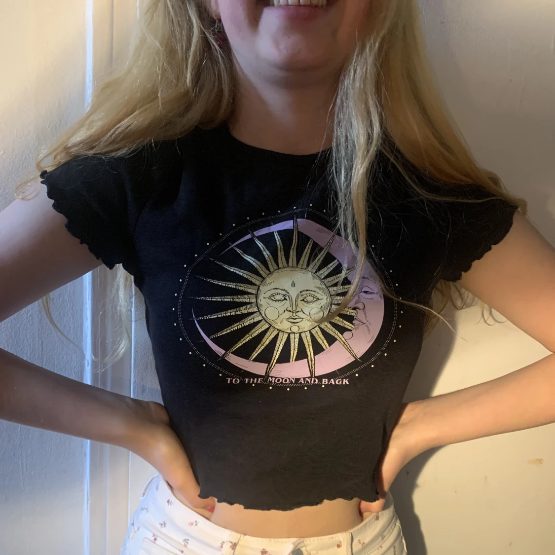 Svart topp med tryck