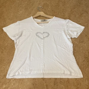 Rhinestone tröja  - Söt