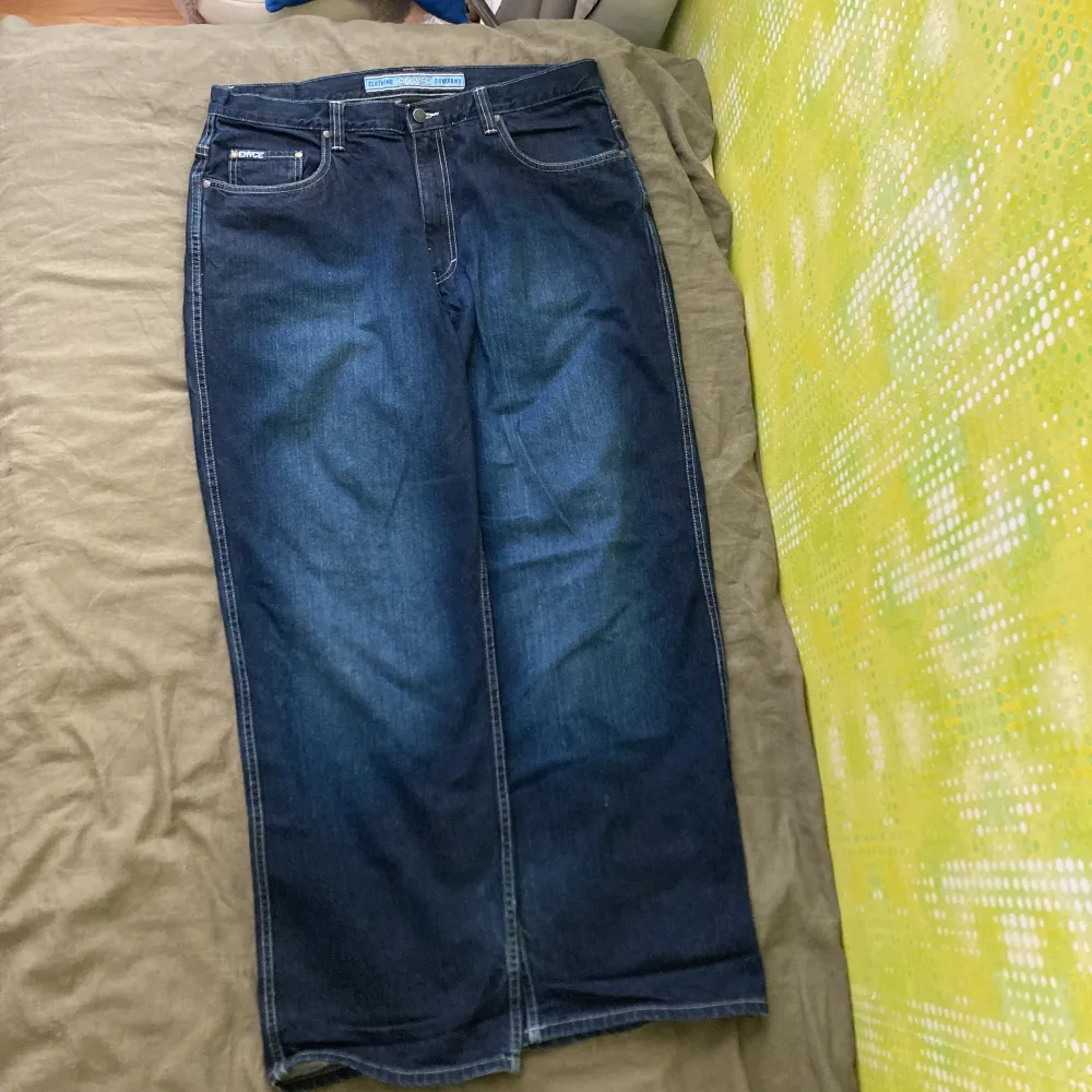 Väldigt baggy Enyce jeans från 90-talet. Jeans & Byxor.