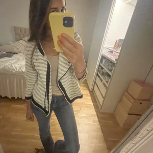 Kofta  - Supercoola kofta för våren eller hösten💓