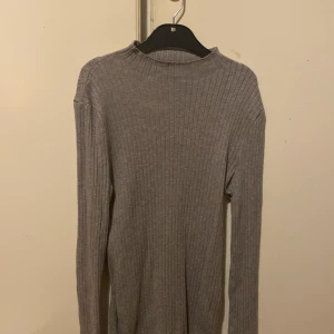 Tröja - Passa perfekt till hösten