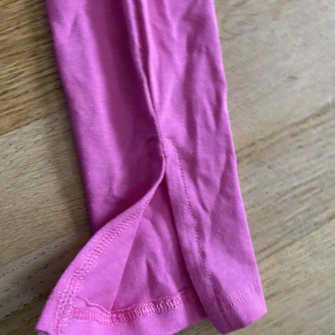 Rosa topp med slits - 91