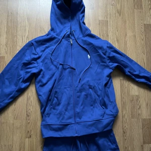 Polo tracksuit - Hyfsat bra skick, pris ej hugget i sten.  