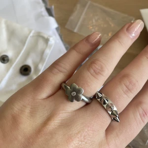 Edblad ring  - Blomring från Edblad, storlek 17mm, ej använd 