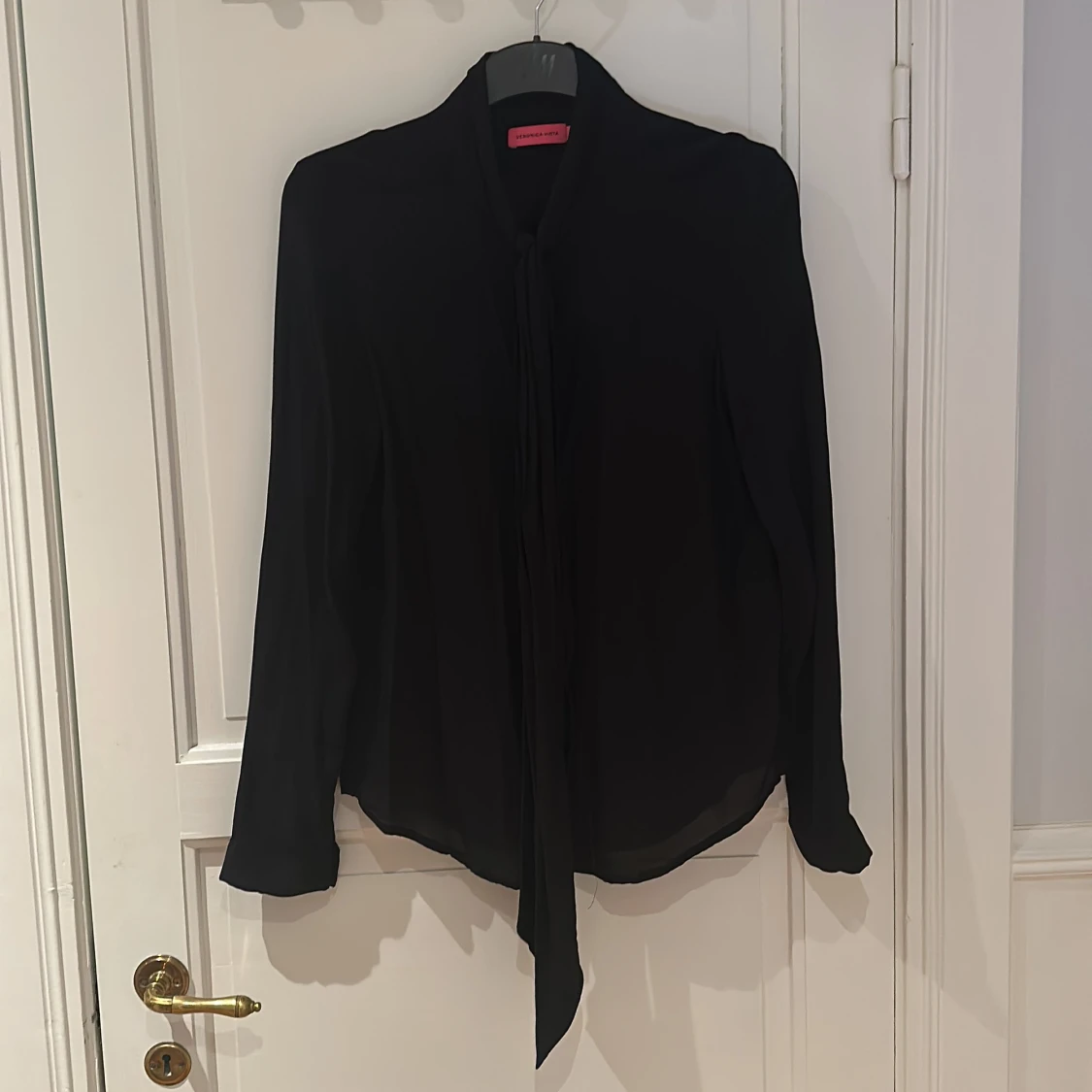 Knytblus Veronica virta