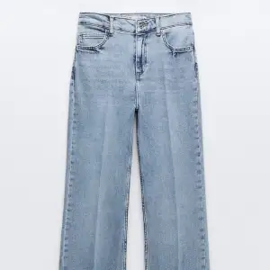 Zara jeans 32. 