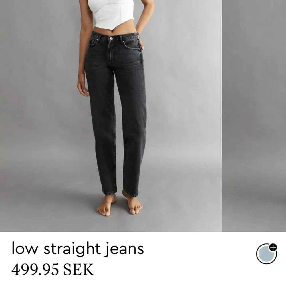Medelmidjade jeans från Gina Tricot, säljer pga för små. Bra kvalite. Skriv för frågor och pris kan diskuteras💕. Jeans & Byxor.