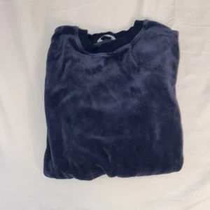 Velour set - Snygg velour set från Cubus. Använd Max 2 gånger.